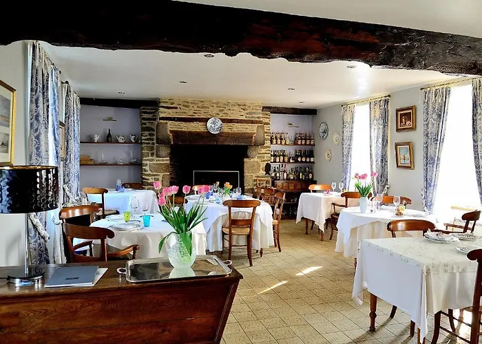 Hotel Du Terroir Le Val-Saint-Père